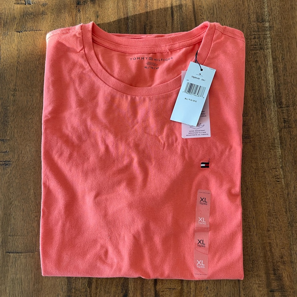 SOLD - NWT - Tommy Hilfiger Solid T-Shirt - XL